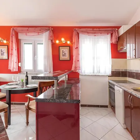Amazing In With Wifi Apartment *