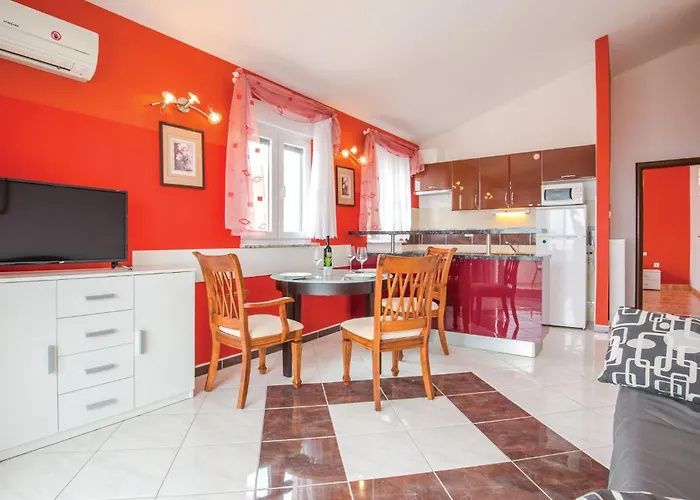 1 Bedroom Amazing In *